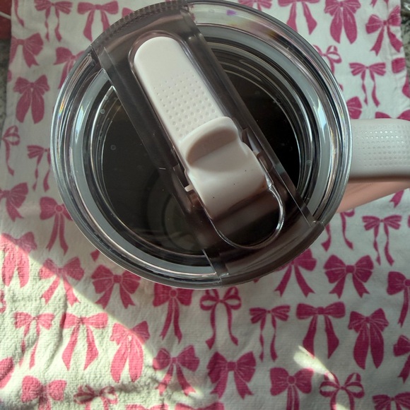 Pink 30oz Stanley - Picture 5 of 6